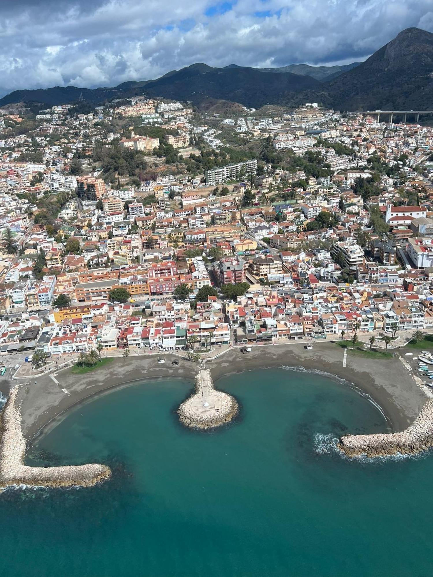 Malaga Beach And Sun Экстерьер фото